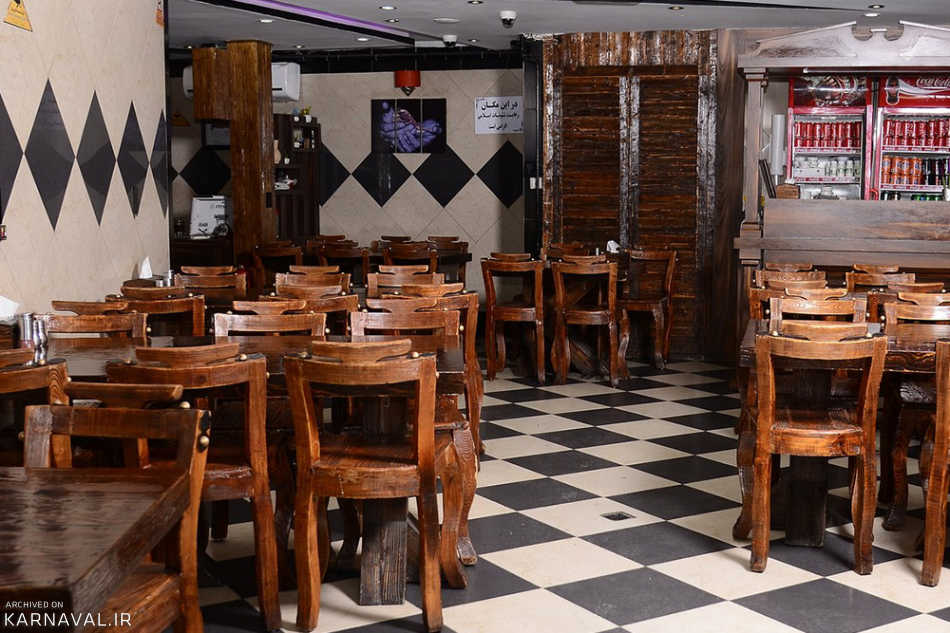 آدرس رستوران حاج حسین