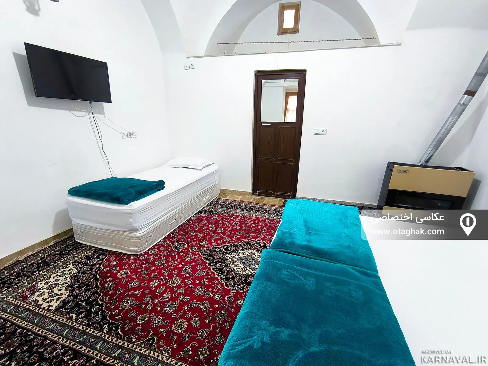 اقامتگاه بومگردی خانه باغ تاریخی کیمیا (اتاق 1) کاشان اقامتگاه بومگردی خانه باغ تاریخی کیمیا (اتاق 1) کاشان