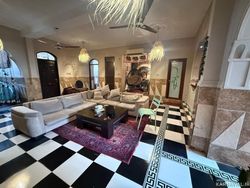 اقامتگاه خانه جمبو (اتاق 2) اقامتگاه خانه جمبو (اتاق 2)