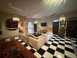 اقامتگاه خانه جمبو (اتاق 3) اقامتگاه خانه جمبو (اتاق 3)