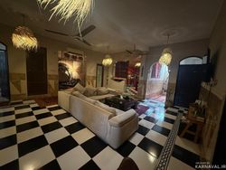 اقامتگاه خانه جمبو (اتاق 3) اقامتگاه خانه جمبو (اتاق 3)