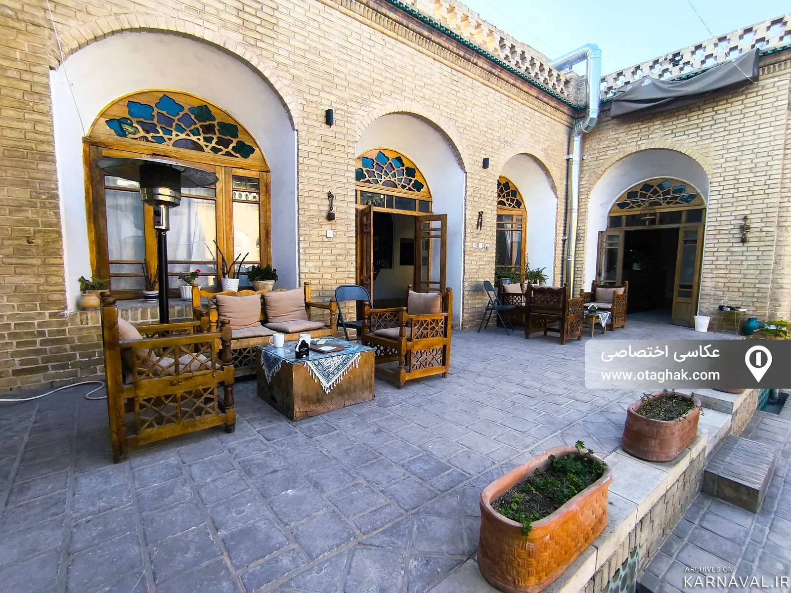 اقامتگاه بومگردی خانه ی ما (اتاق کُنج) کرمان اقامتگاه بومگردی خانه ی ما (اتاق کُنج) کرمان