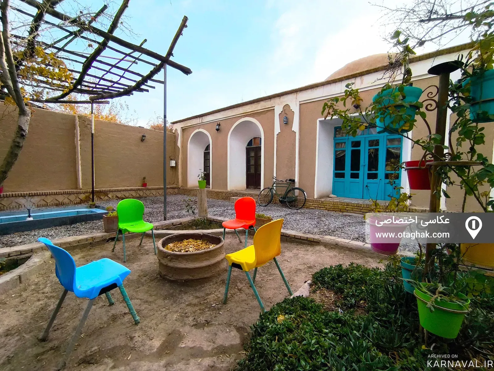 اقامتگاه بومگردی عمارت دلگشا (سنتی شاه نشین) ماهان اقامتگاه بومگردی عمارت دلگشا (سنتی شاه نشین) ماهان