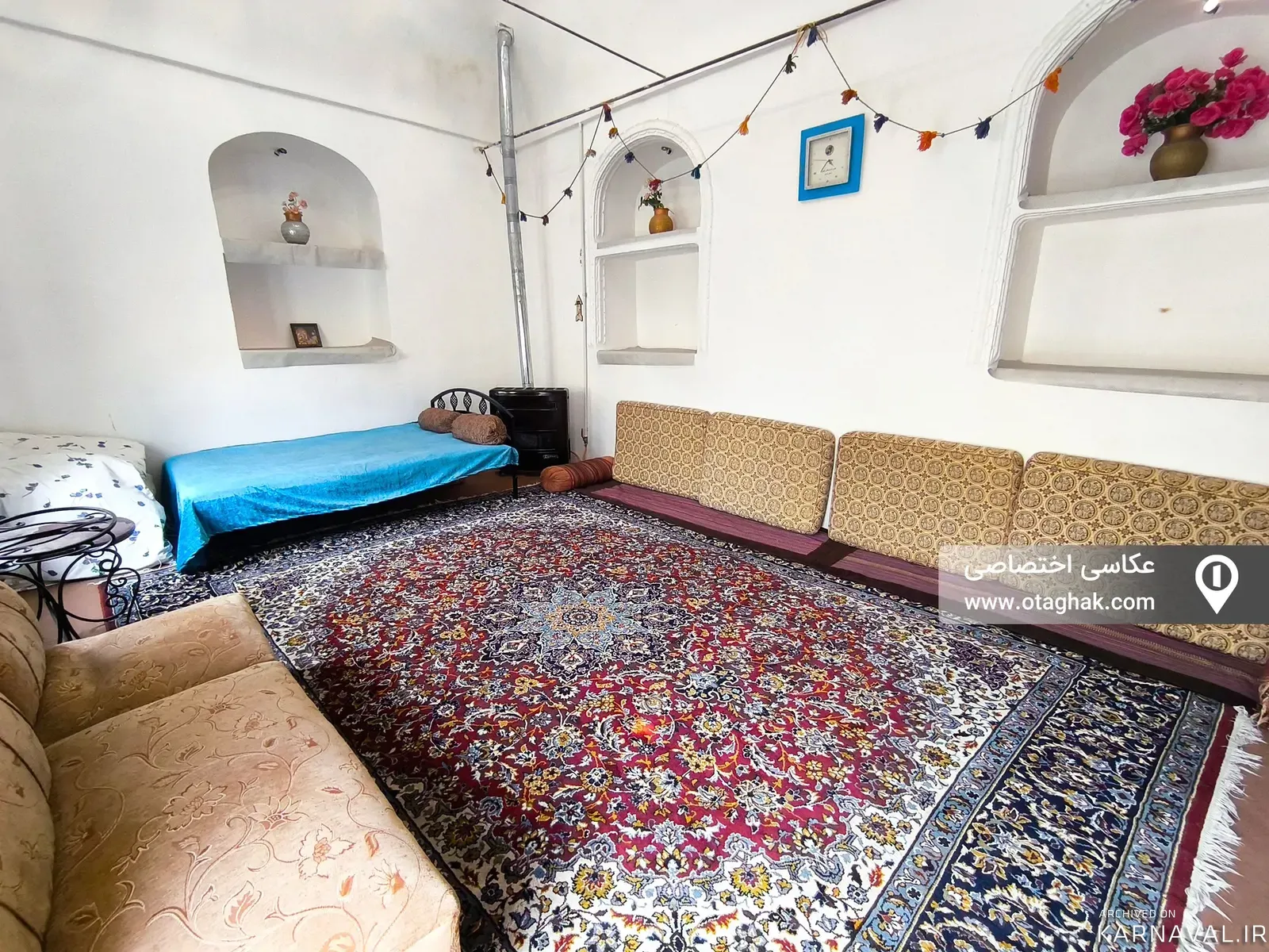 اقامتگاه بوم‌گردی عمارت دلگشا (اتاق دورهمی) ماهان