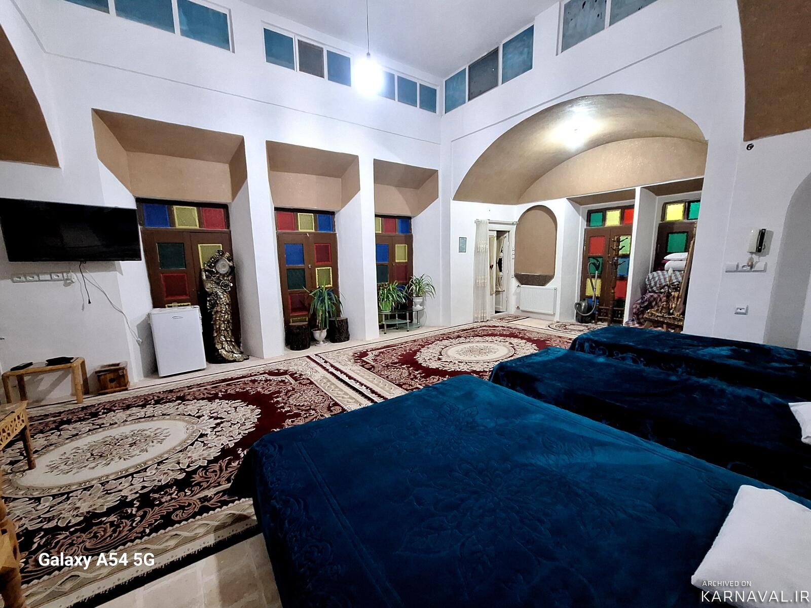 اقامتگاه بومگردی "عمارت بانو" اتاق دلیزه پارکینگ دار