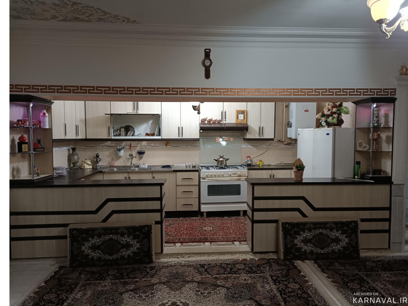 سوییت شیک نزدیک به باغ فین
