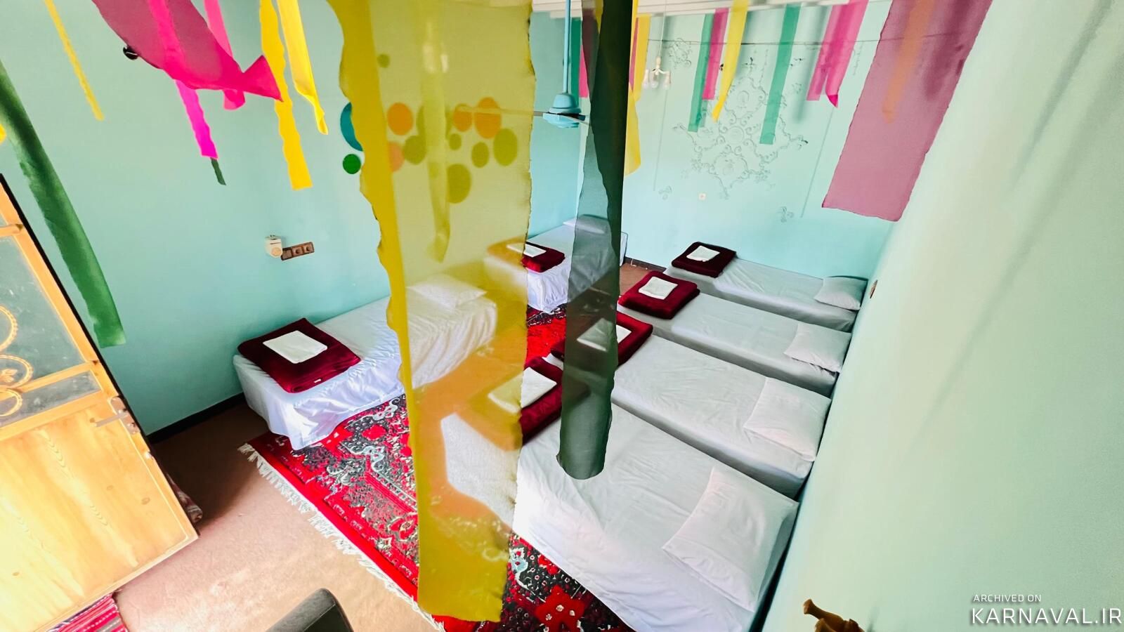 بوم هرمزی، اتاق 24 متری (شماره 5)