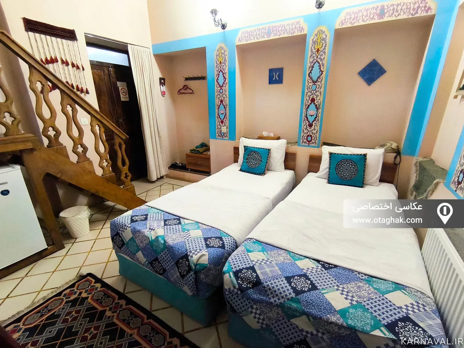 اقامتگاه بومگردی ماه منیر (اتاق سه دری) شیراز اقامتگاه بومگردی ماه منیر (اتاق سه دری) شیراز