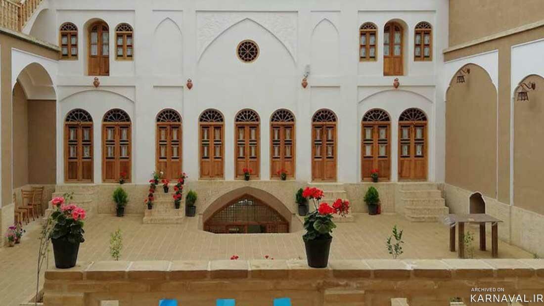 هتل سنتی خانه پارسی کاشان