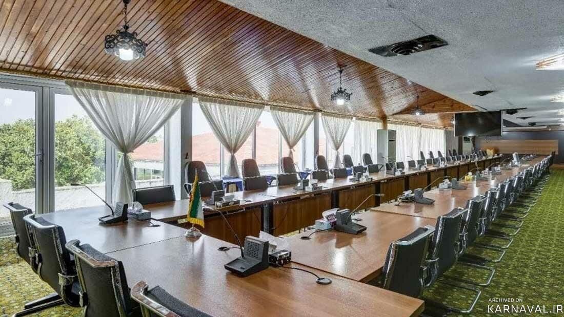 هتل سفید کنار بندر انزلی هتل سفید کنار بندر انزلی