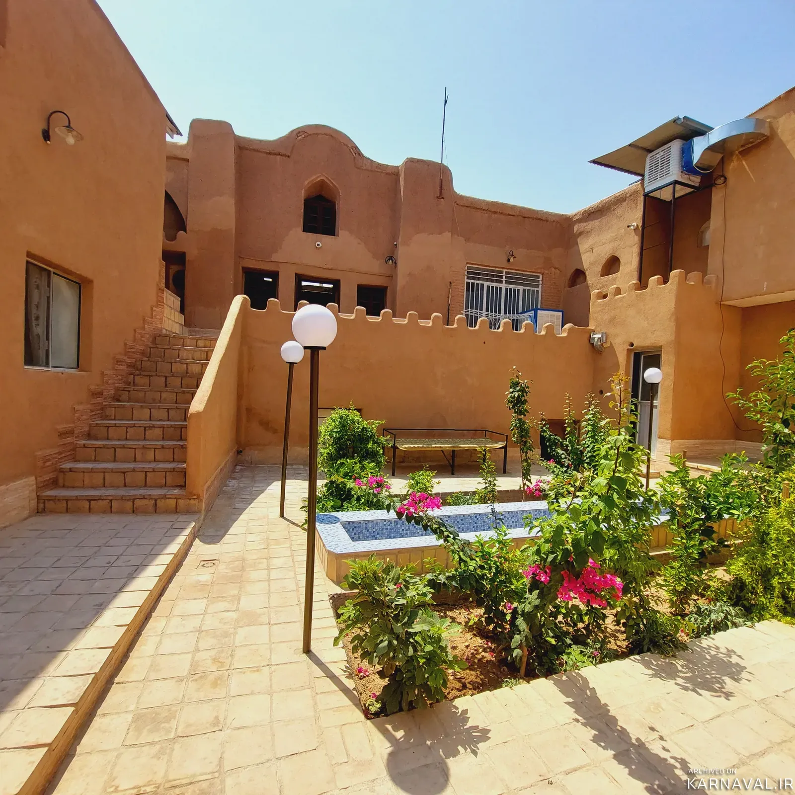سوییت شمس العماره (اتاق سی طاقچه) اردستان سوییت شمس العماره (اتاق سی طاقچه) اردستان