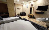 هتل سنتی عمارت هفت دری (آذر بانو 107) شیراز هتل سنتی عمارت هفت دری (آذر بانو 107) شیراز