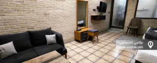 هتل سنتی عمارت هفت دری (آذر بانو 107) شیراز هتل سنتی عمارت هفت دری (آذر بانو 107) شیراز