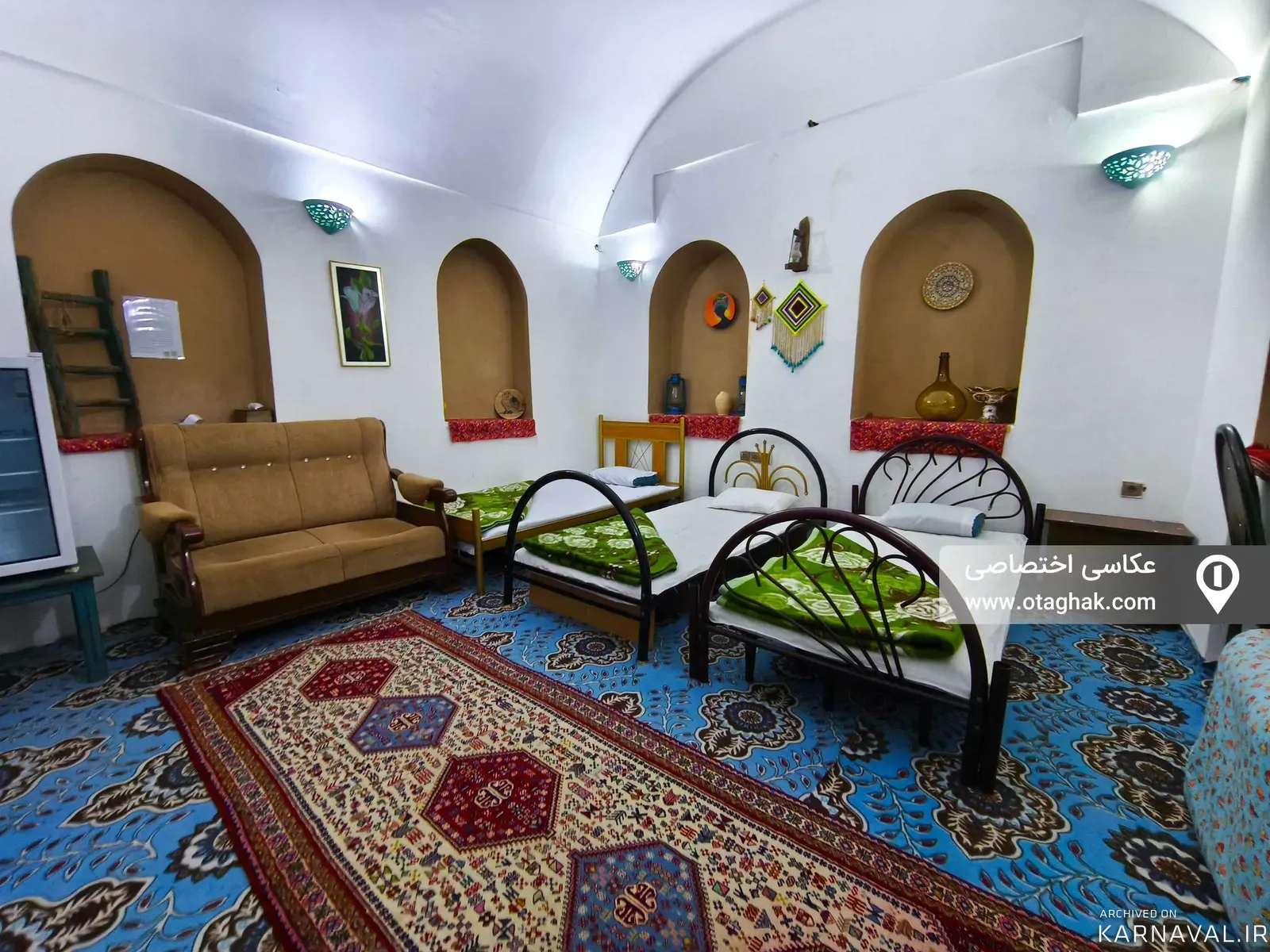 اقامتگاه بوم‌گردی عمارت هشت (اتاق آدابی)  یزد