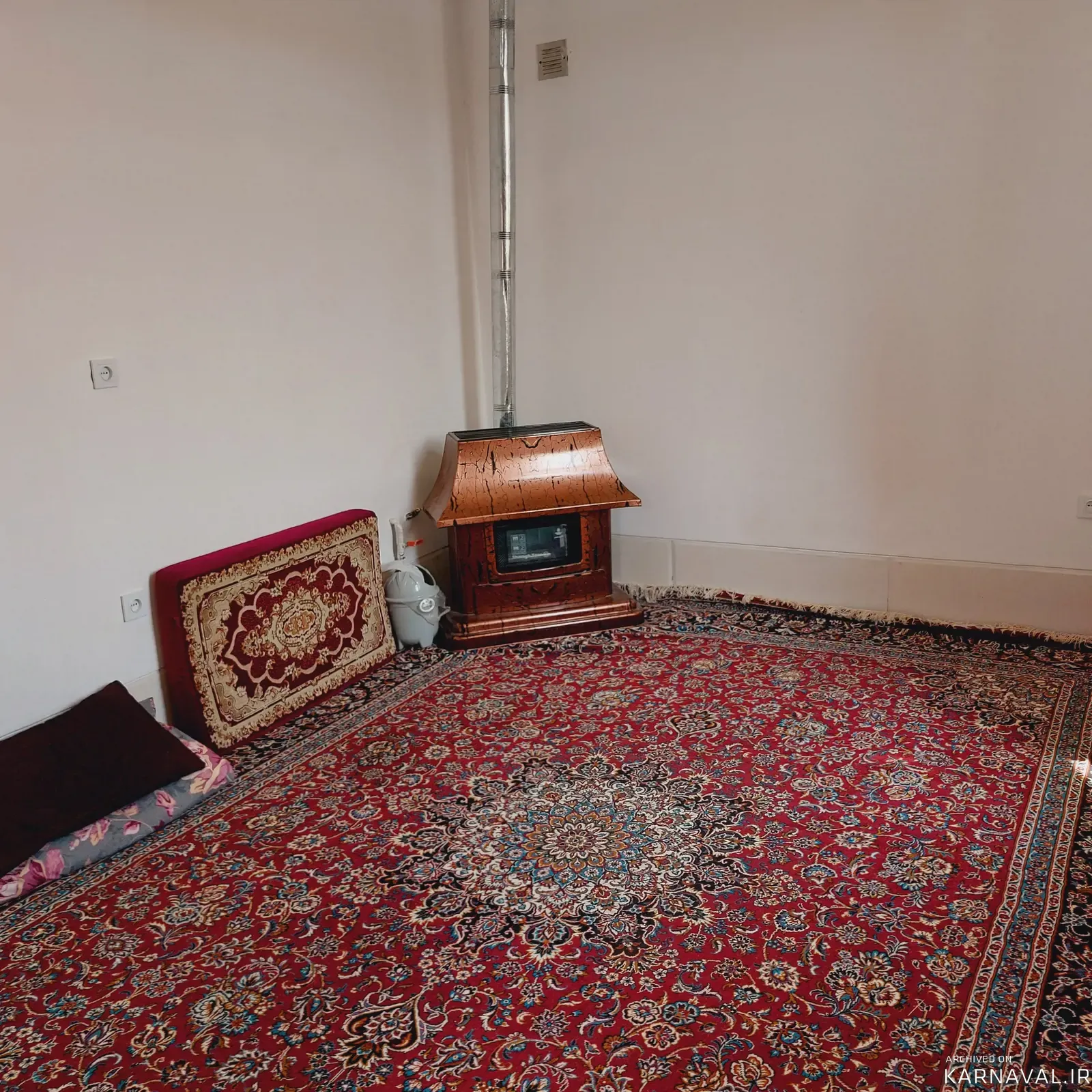 سوییت شمس العماره (اتاق نظام الدین بیگ 1) اردستان سوییت شمس العماره (اتاق نظام الدین بیگ 1) اردستان