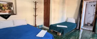اقامتگاه بومگردی عمارت هفت رنگ (چپر خونه) شیراز اقامتگاه بومگردی عمارت هفت رنگ (چپر خونه) شیراز