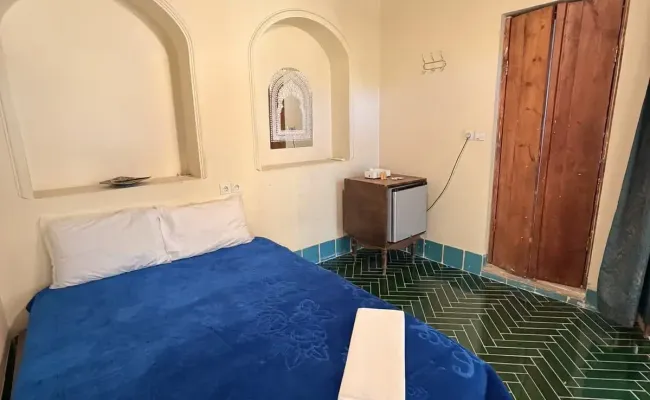 اقامتگاه بومگردی عمارت هفت رنگ (قهر و آشتی) شیراز اقامتگاه بومگردی عمارت هفت رنگ (قهر و آشتی) شیراز