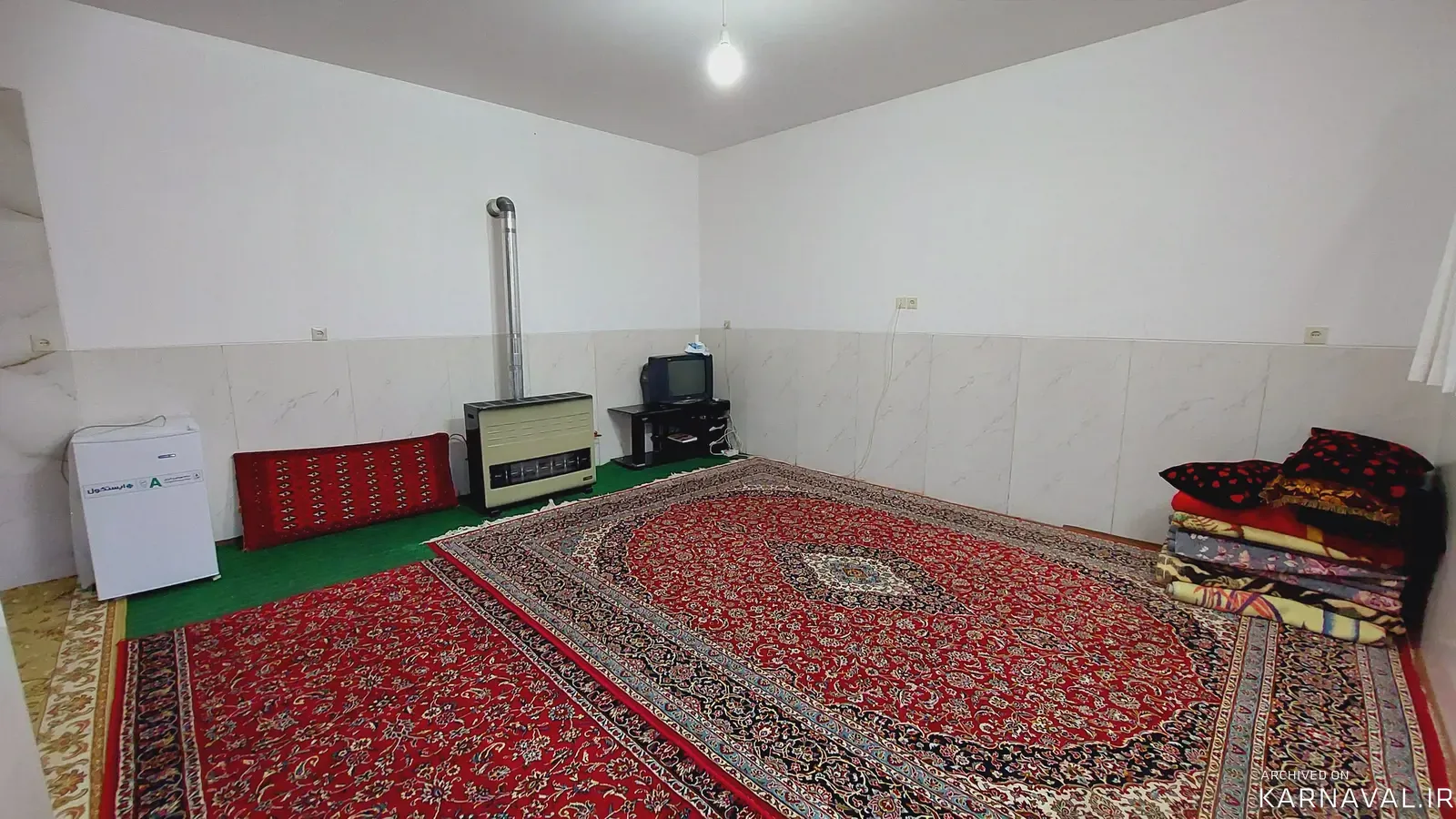 سوییت شمس العماره (اتاق صدیقه بیگم) اردستان سوییت شمس العماره (اتاق صدیقه بیگم) اردستان