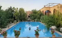 اقامتگاه بومگردی سرای جهانگرد (دو تخته همکف) با صبحانه رایگان مهریز اقامتگاه بومگردی سرای جهانگرد (دو تخته همکف) با صبحانه رایگان مهریز