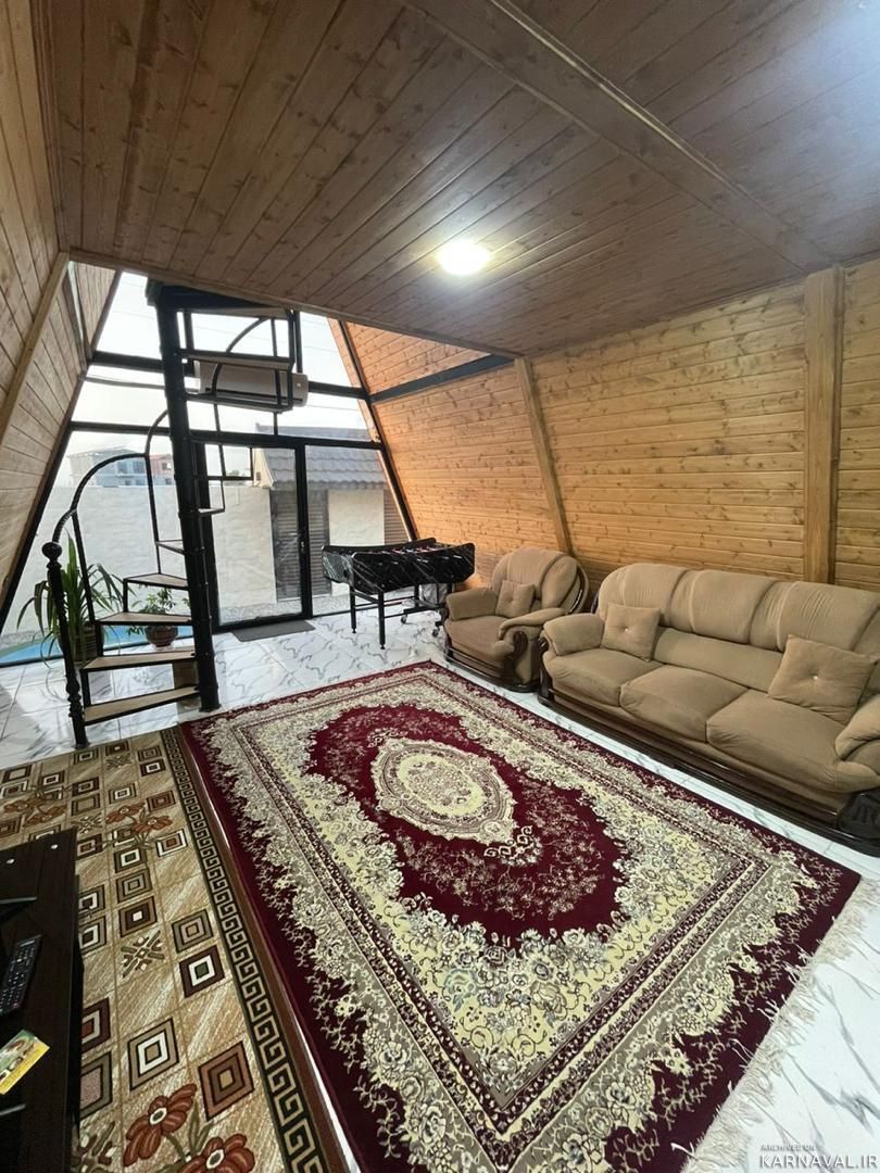 کلبه چوبی به همراه جکوزی و فوتبال دستی کلبه چوبی به همراه جکوزی و فوتبال دستی