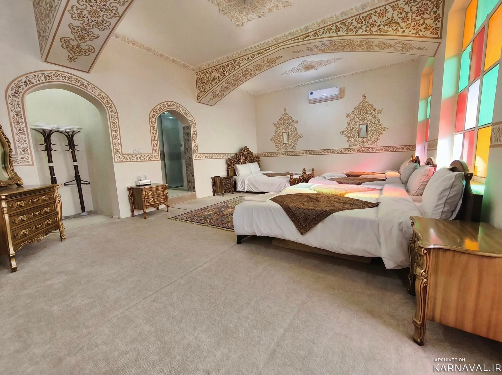 مجموعه اقامتی ماهور "اتاق عتیق شش تخته"