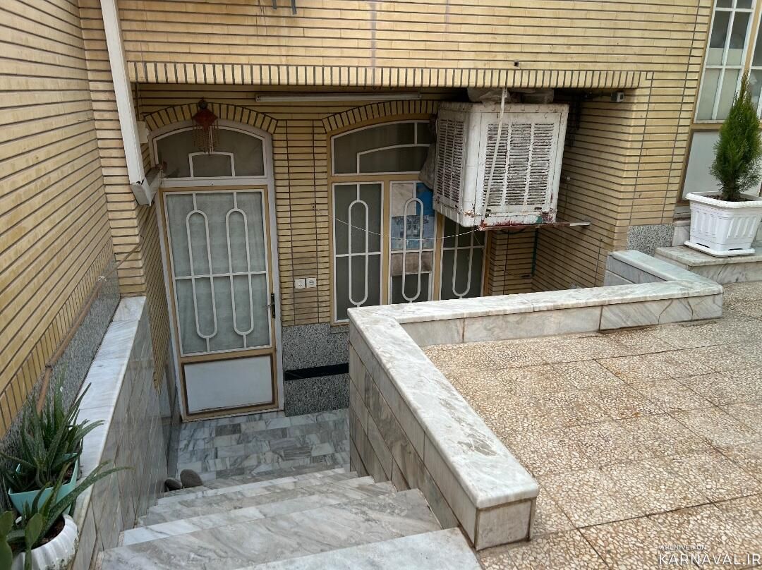 اقامتگاه مبله عمو غلام (طبقه همکف) اقامتگاه مبله عمو غلام (طبقه همکف)