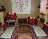 اقامتگاه بومگردی توران گشت (اتاق کرسی) میامی اقامتگاه بومگردی توران گشت (اتاق کرسی) میامی