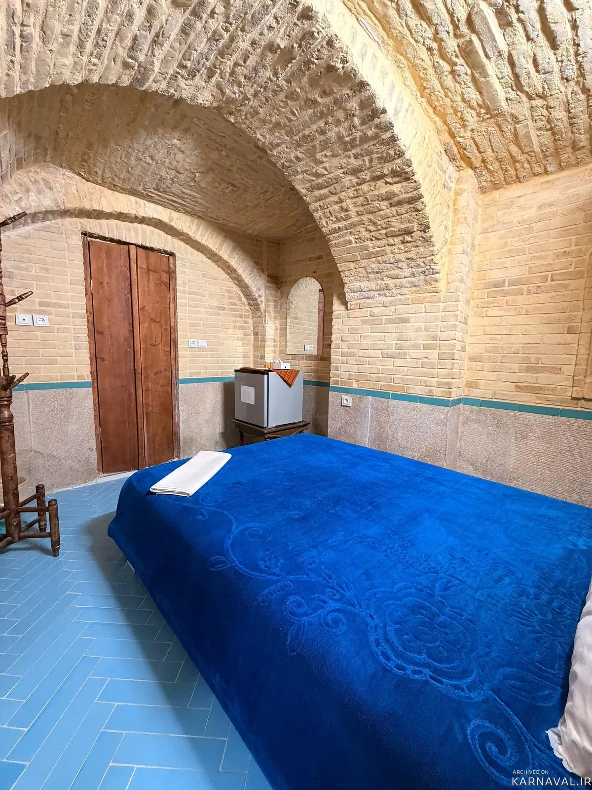 اقامتگاه بوم‌گردی عمارت هفت رنگ(درب شیخ) شیراز