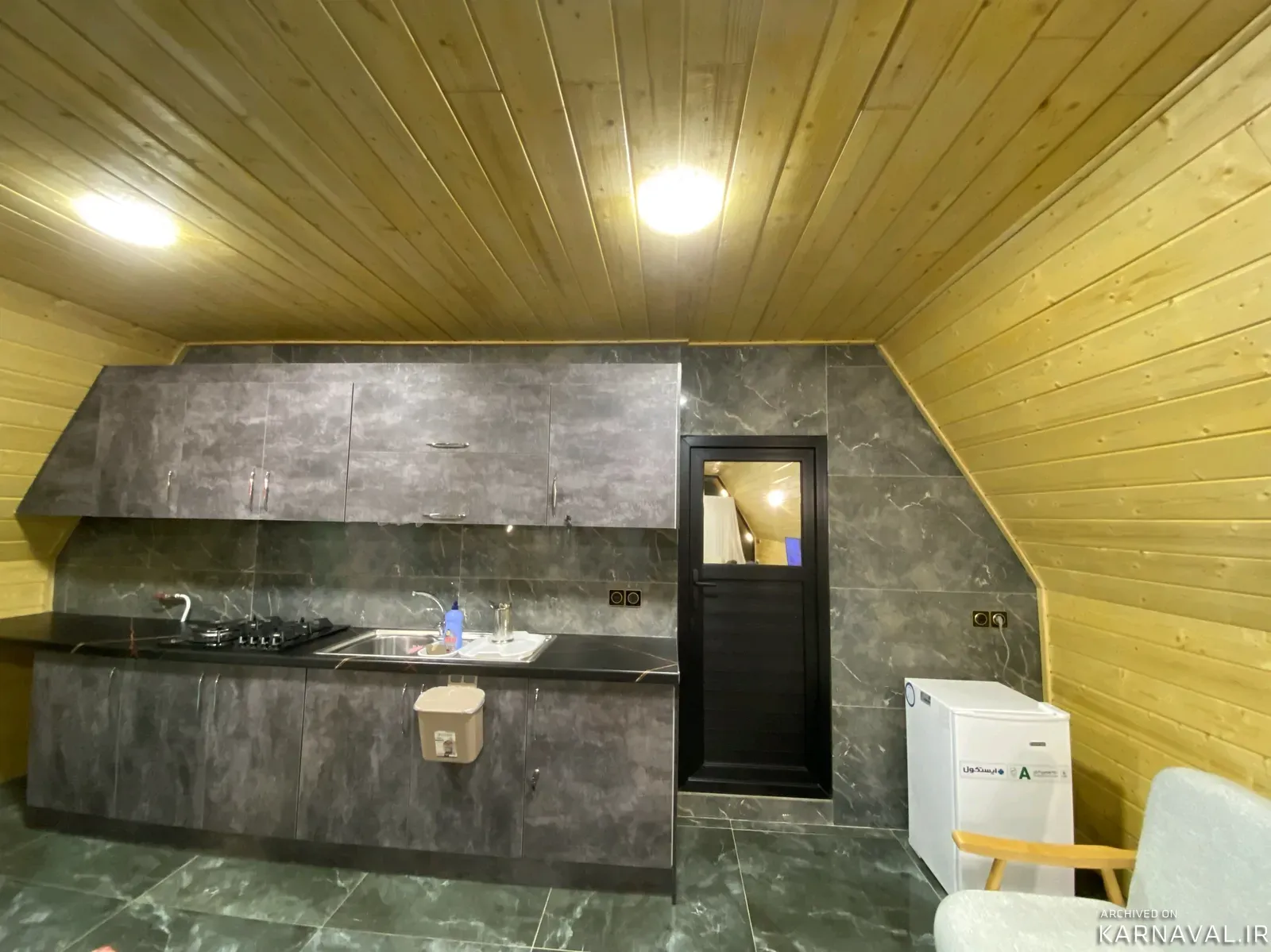 کلبه سوییسی پویا شاندرمن