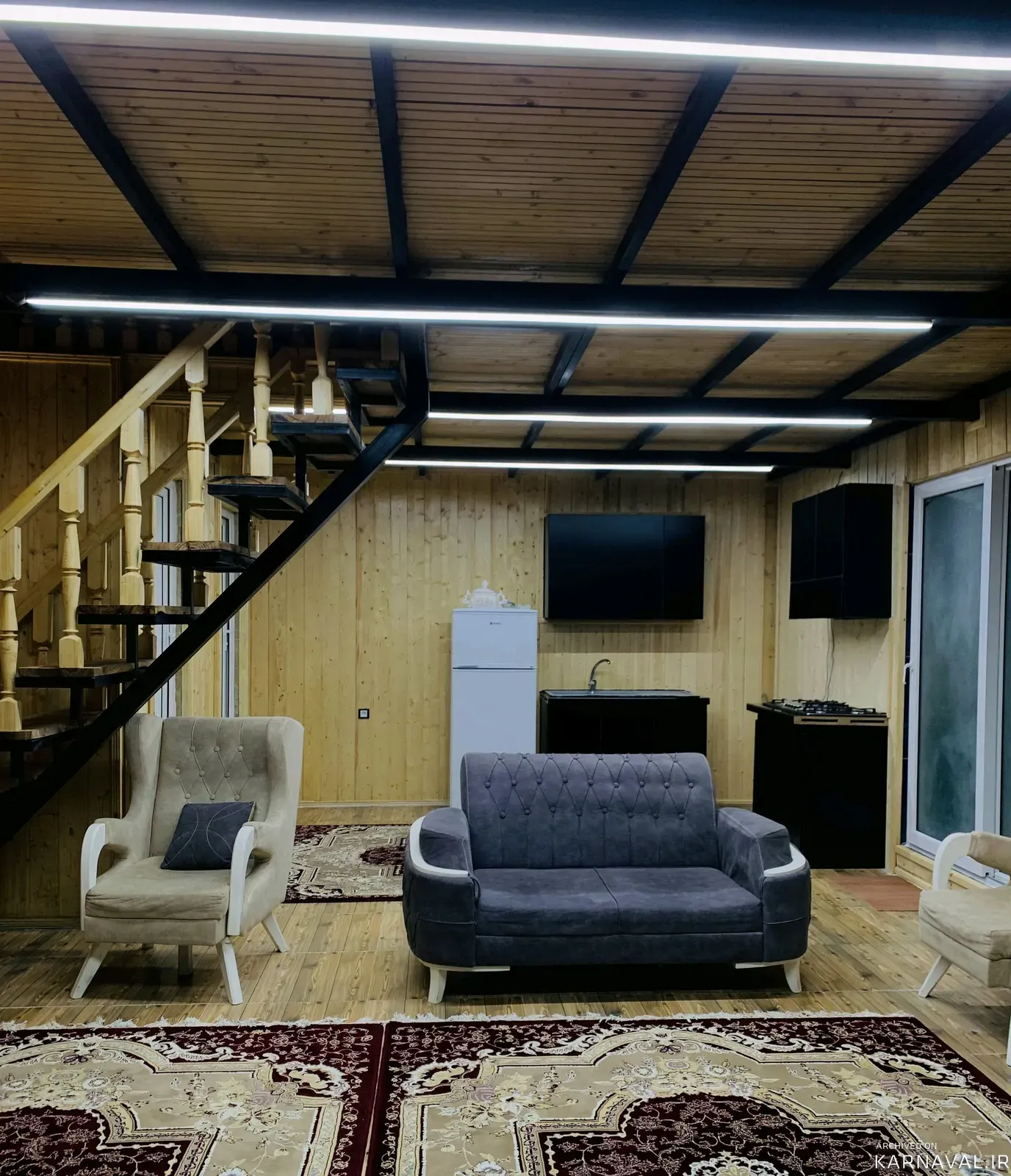 کلبه سوییسی استخردار آبگرم بهار شاندرمن کلبه سوییسی استخردار آبگرم بهار شاندرمن