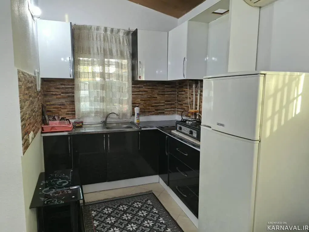 ویلا استخردار آبگرم گل یخ با جکوزی سرخ رود