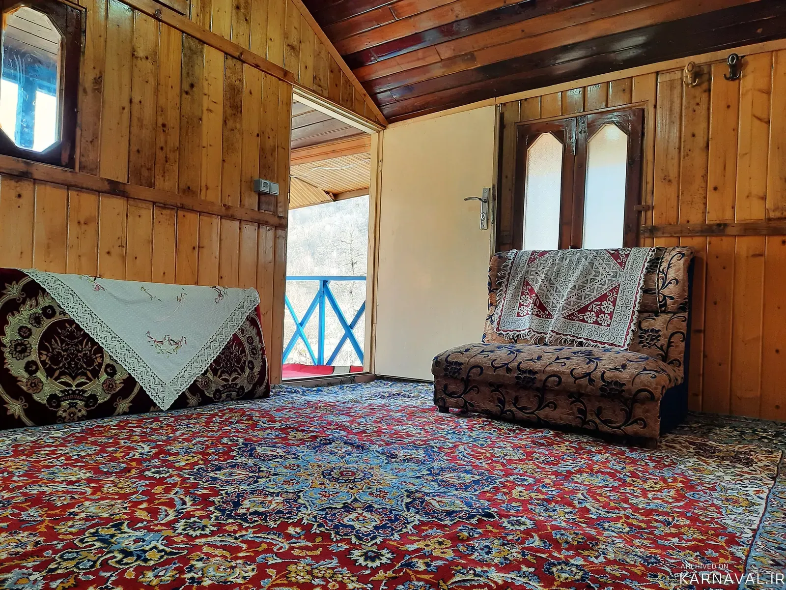 کلبه چوبی جنگلی آریا شیرگاه