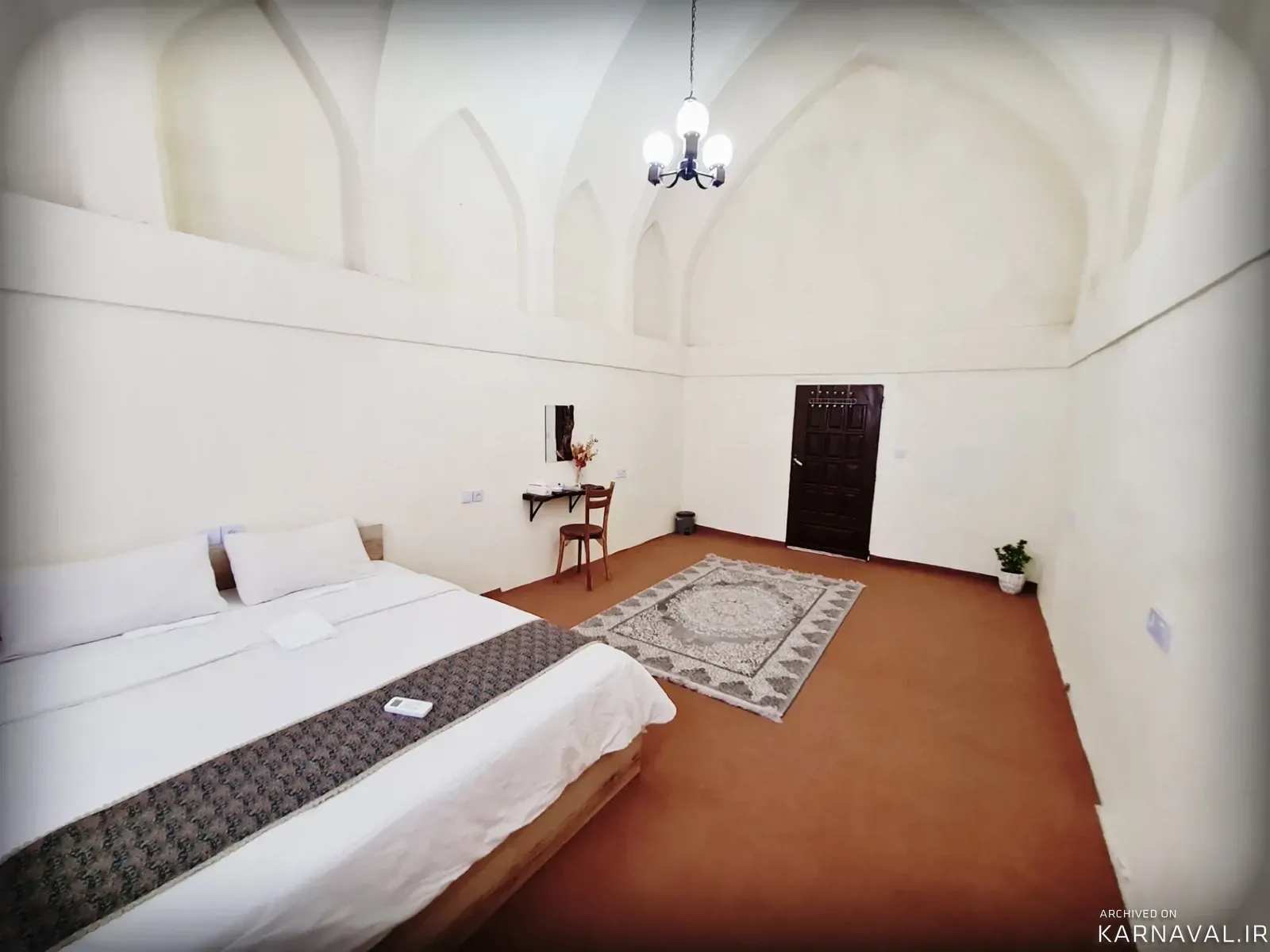 اقامتگاه بومگردی عمارت آگُر (واحد ۳) با صبحانه رایگان کاشان اقامتگاه بومگردی عمارت آگُر (واحد ۳) با صبحانه رایگان کاشان