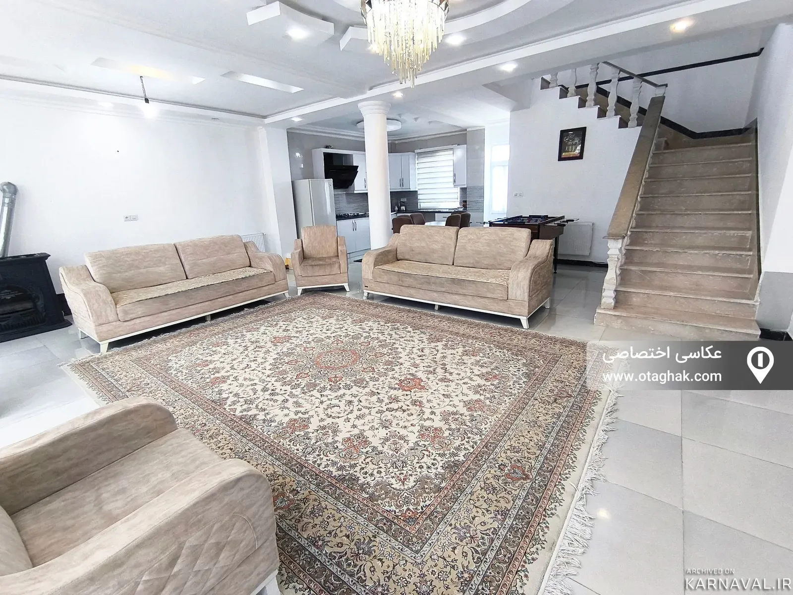 ویلا سوئیسی با دیزاین چوب سینا با فوتبال دستی ماسال ویلا سوئیسی با دیزاین چوب سینا با فوتبال دستی ماسال