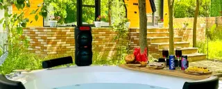 کلبه سوئیسی هاریکا با جکوزی ماسال کلبه سوئیسی هاریکا با جکوزی ماسال