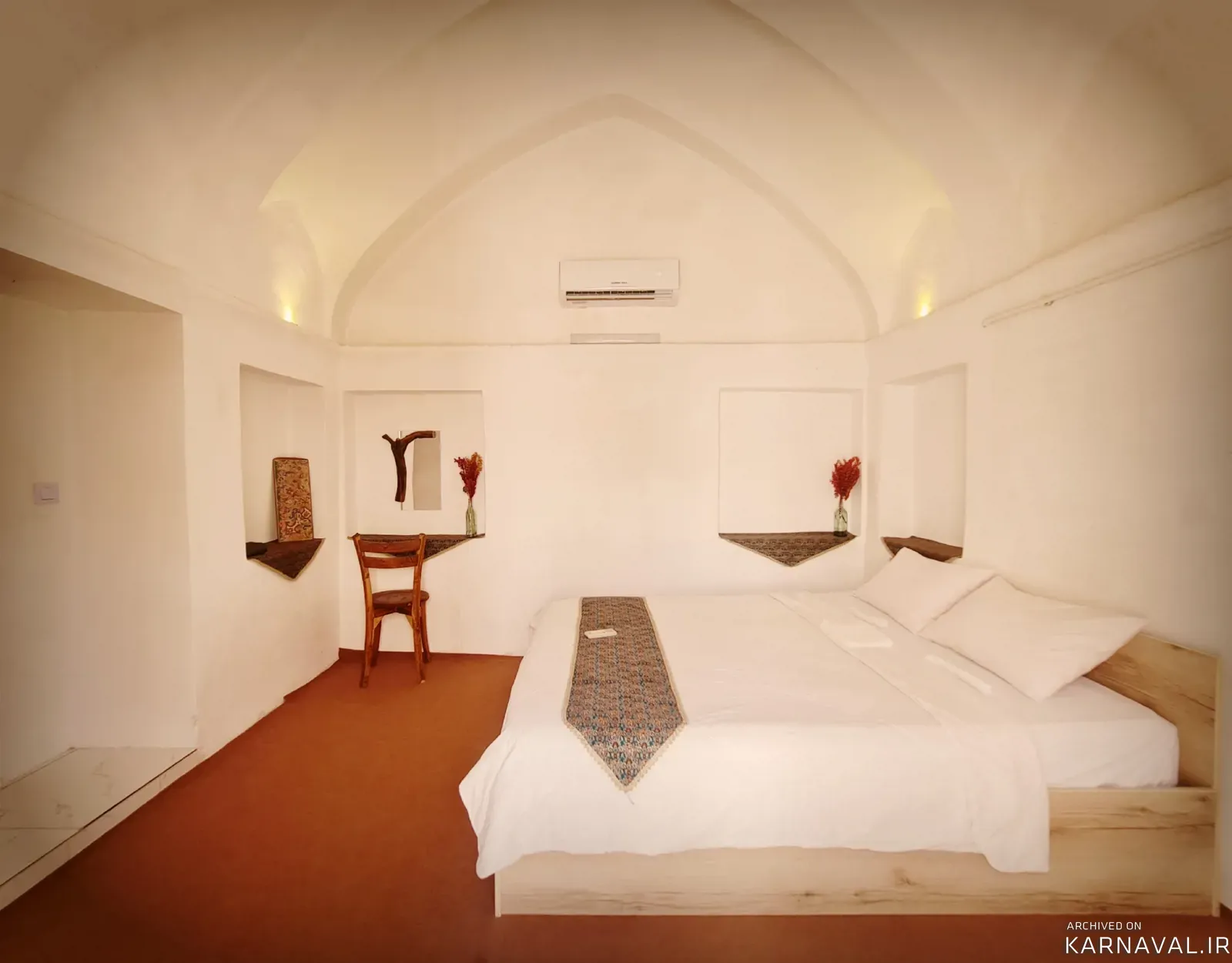 اقامتگاه بومگردی عمارت آگُر (واحد ۴) کاشان اقامتگاه بومگردی عمارت آگُر (واحد ۴) کاشان
