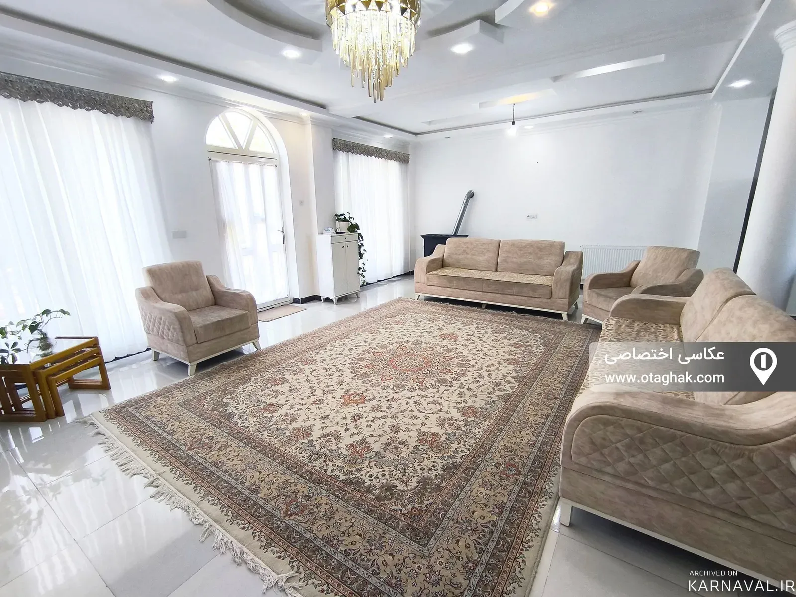 ویلا سوئیسی با دیزاین چوب سینا با فوتبال دستی ماسال