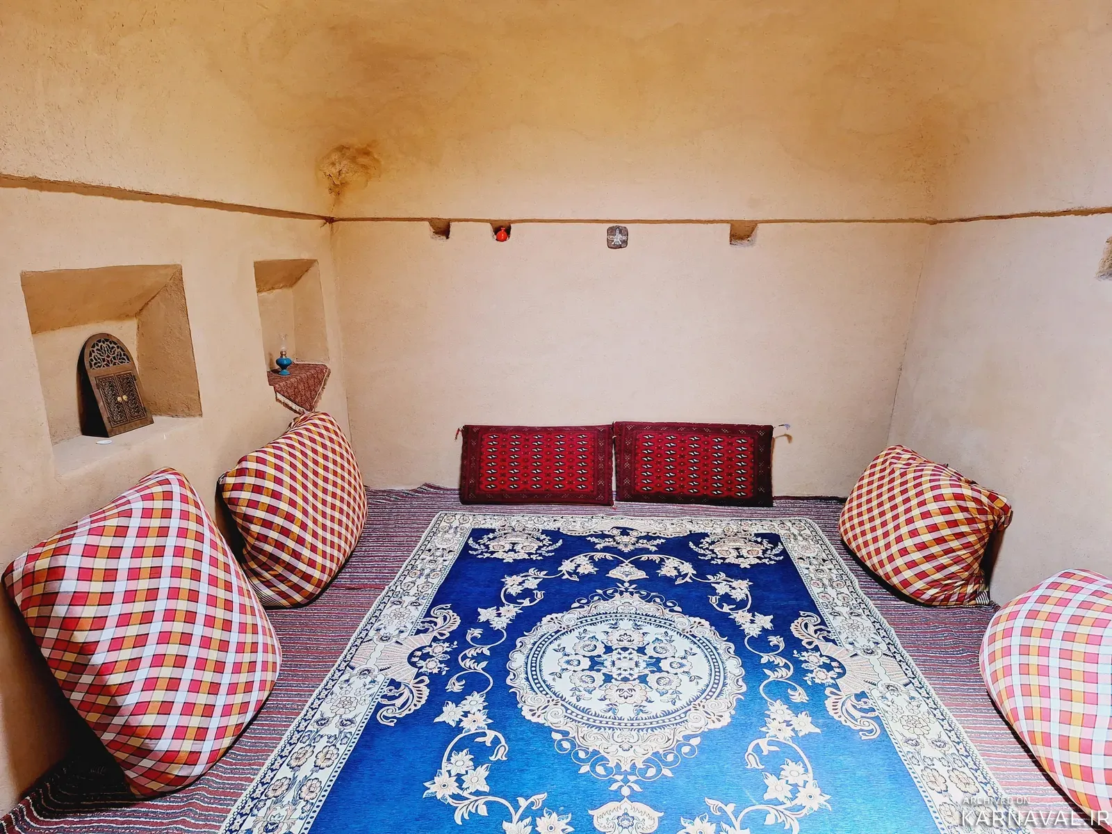 اقامتگاه بومگردی وانیا(اتاق آب) میبد اقامتگاه بومگردی وانیا(اتاق آب) میبد