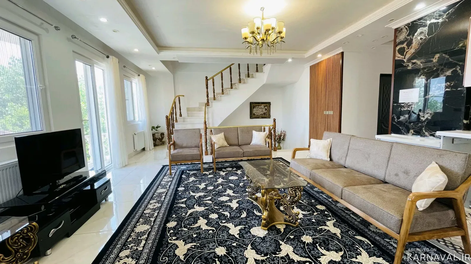 ویلا  استخردار آبگرم عمارت رومی نمک آبرود