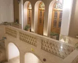 هتل سنتی سرای دلنواز (اتاق شاه نشین) کاشان هتل سنتی سرای دلنواز (اتاق شاه نشین) کاشان