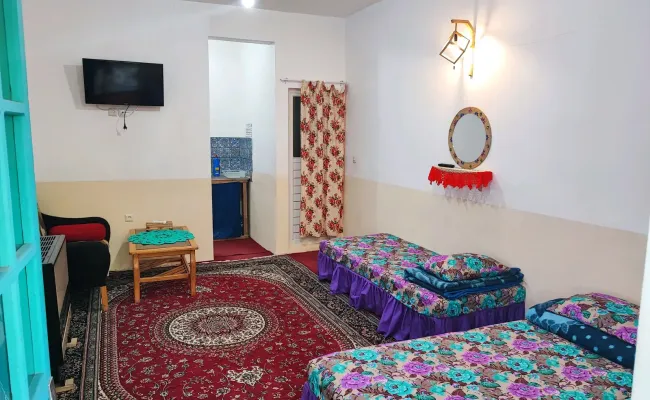 اقامتگاه بومگردی تلارخانه (چی چی نی 4) خمام اقامتگاه بومگردی تلارخانه (چی چی نی 4) خمام