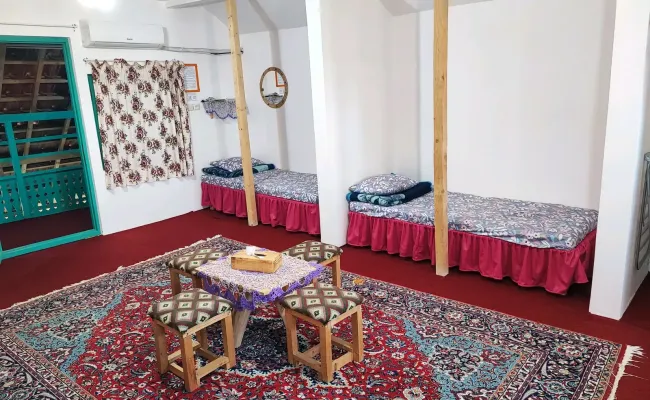 اقامتگاه بومگردی تلارخانه (شلخت 10) خمام اقامتگاه بومگردی تلارخانه (شلخت 10) خمام
