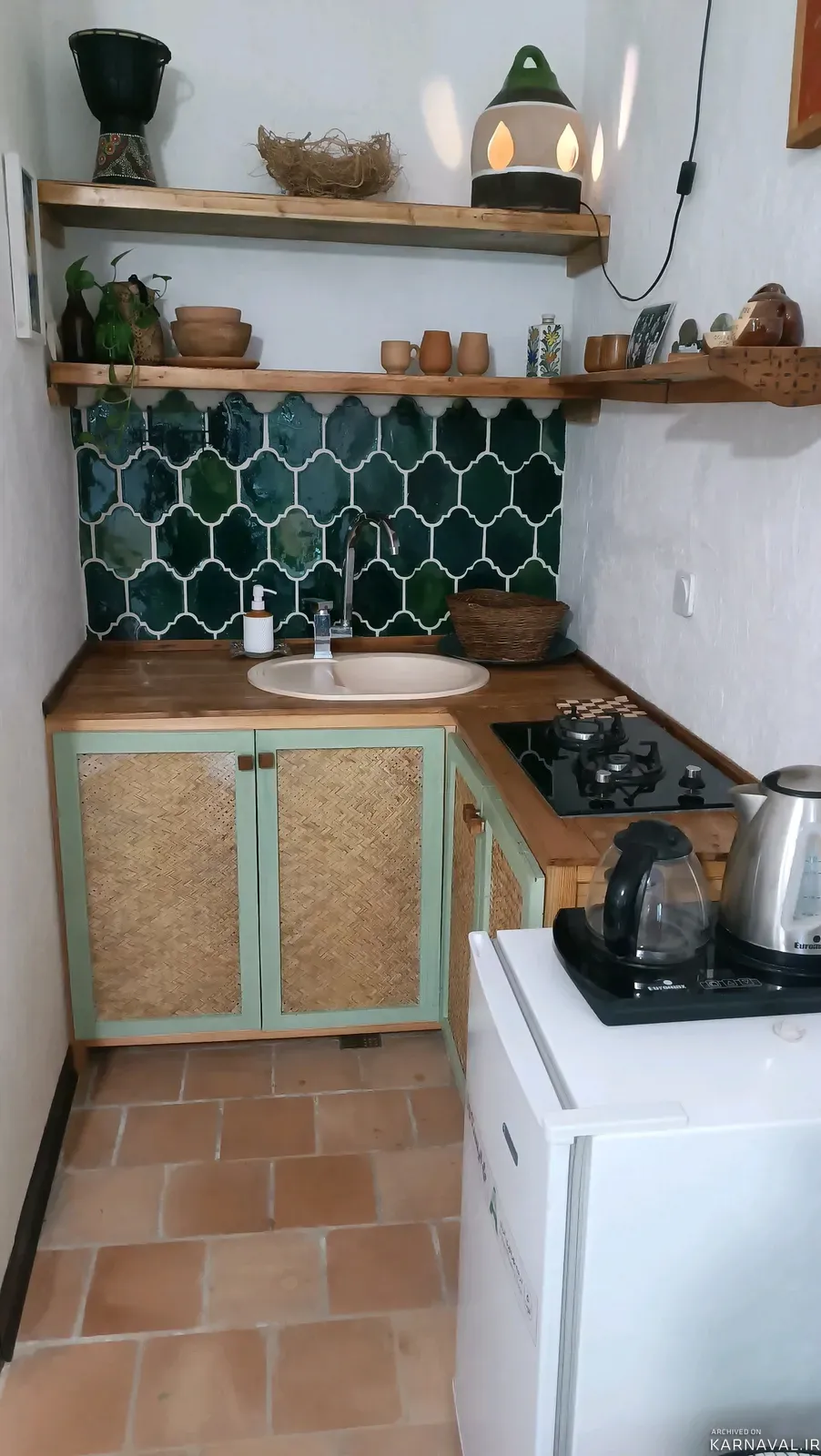 سوییت باغ آسمان (بهار) همدان