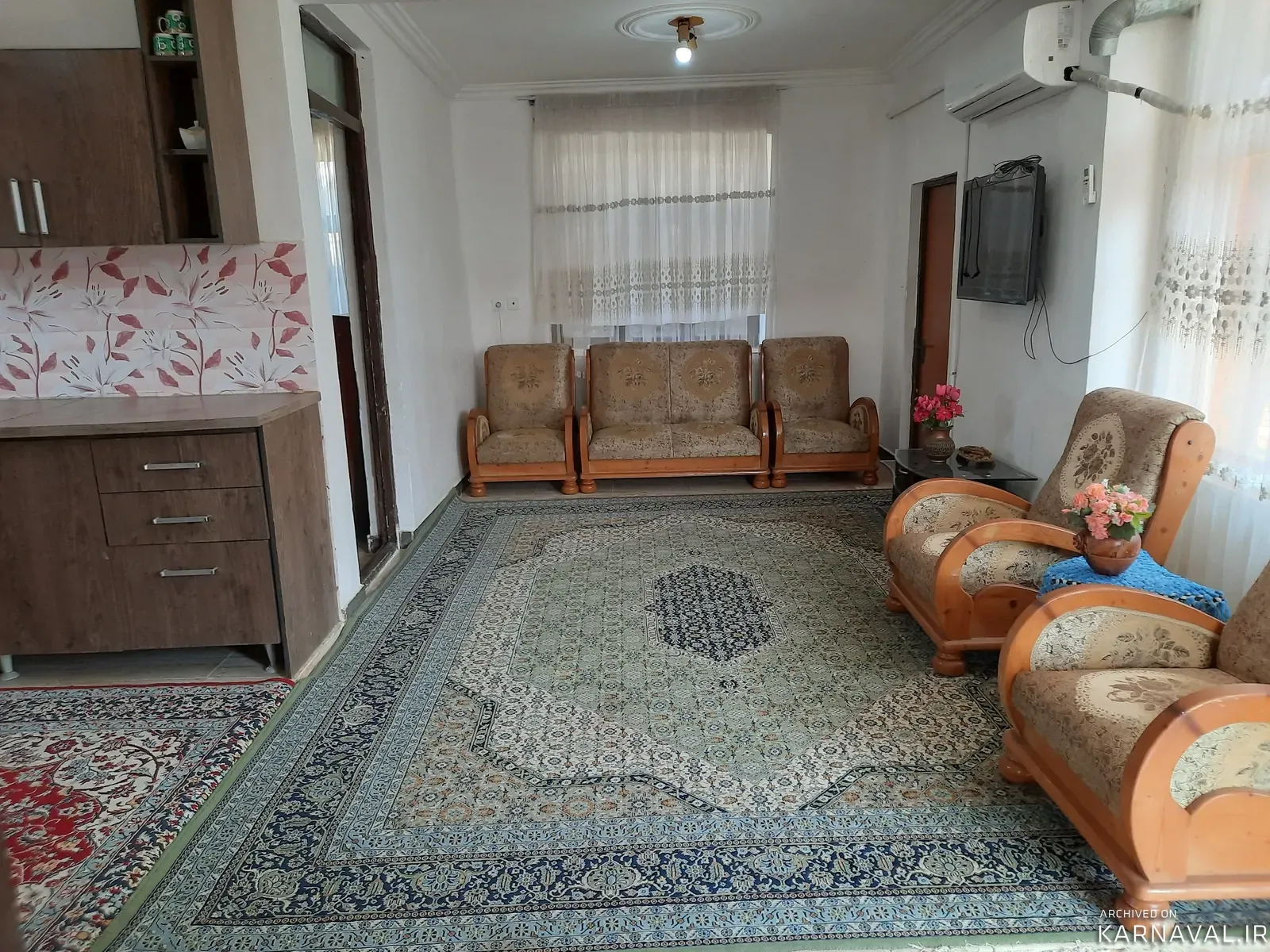 ویلا مامان جون فومن