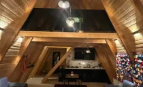 کلبه سوئیسی نوستالژی با جکوزی لفور کلبه سوئیسی نوستالژی با جکوزی لفور