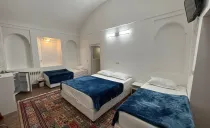 اقامتگاه بومگردی نیلوفر آبی (اتاق 6) با صبحانه رایگان یزد اقامتگاه بومگردی نیلوفر آبی (اتاق 6) با صبحانه رایگان یزد