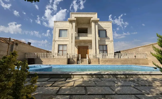 ویلا استخردار آبگرم عمارت شاهان با بیلیارد و فوتبالدستی کردان ویلا استخردار آبگرم عمارت شاهان با بیلیارد و فوتبالدستی کردان