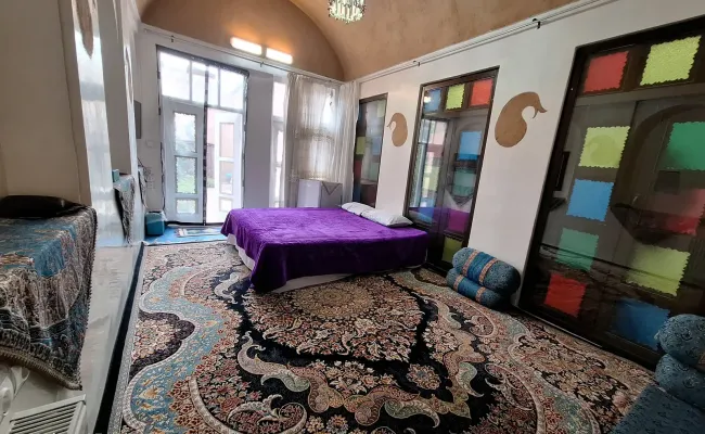 اقامتگاه بومگردی عمارت بانو (اتاق ترمه) با صبحانه رایگان یزد اقامتگاه بومگردی عمارت بانو (اتاق ترمه) با صبحانه رایگان یزد