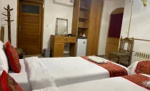 هتل سنتی یاس (ارغوان) با صبحانه رایگان اصفهان هتل سنتی یاس (ارغوان) با صبحانه رایگان اصفهان