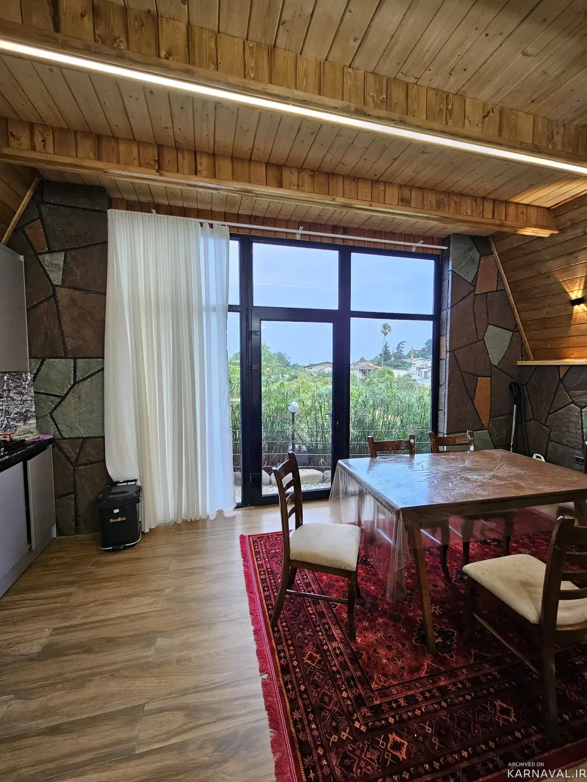 کلبه سوئیسی هستی (2) با جکوزی  رامسر